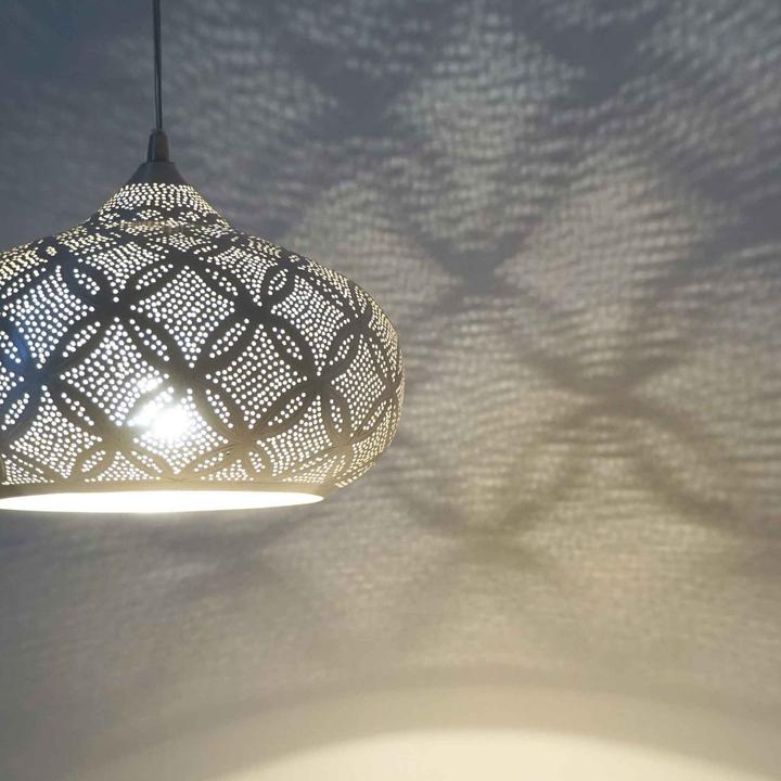Actual product image Sweet Mint Oriental Lamp Potiki Flower (E27)