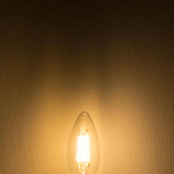 Produktbild Isoled Leuchtmittel (E14, 4 W, 350 lm, 1 x, E)