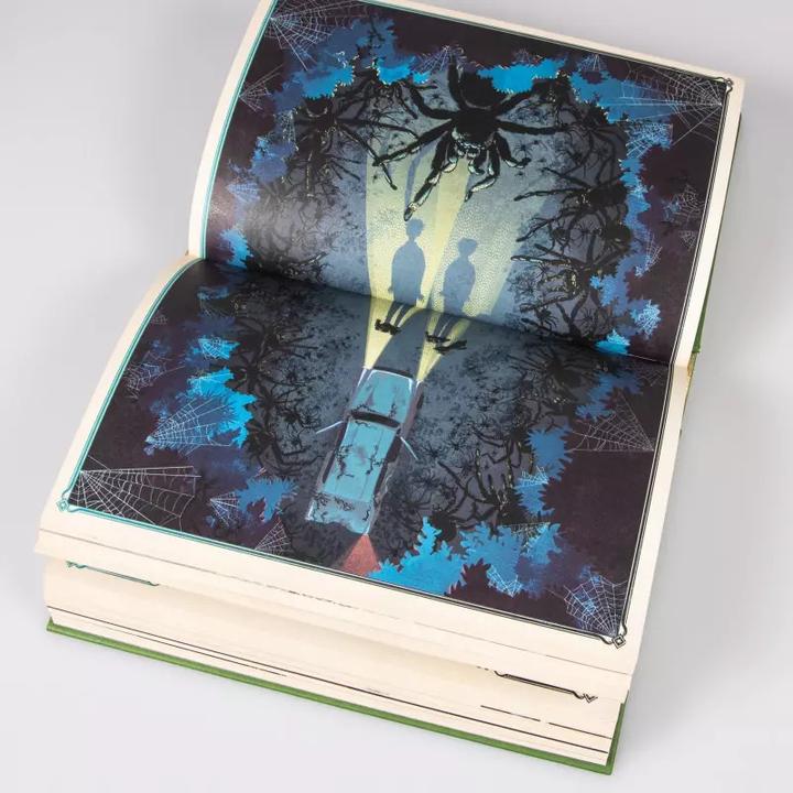 Actual product image Harry Potter und die Kammer des Schreckens: MinaLima-Ausgabe (Harry Potter 2) (German, J.K. Rowling, MinaLima, 2022)