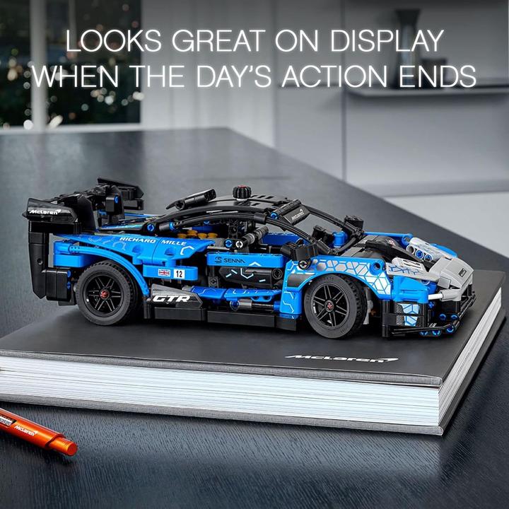 Actual product image LEGO McLaren Senna GTR (42123, LEGO Technic)
