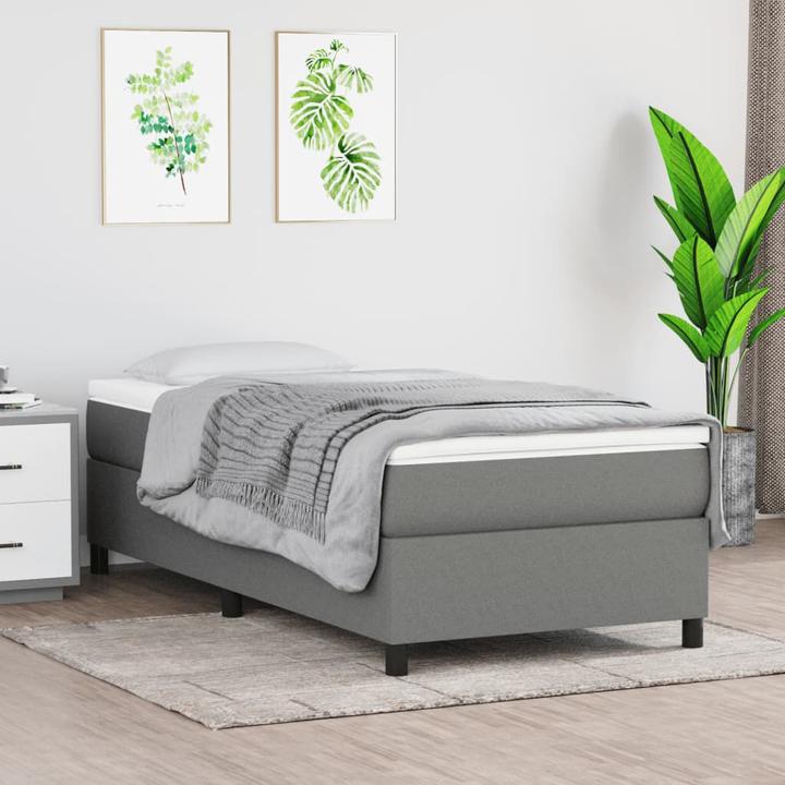 Gris foncé
