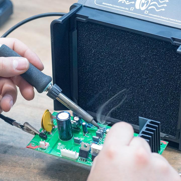 Actual product image Stahlwerk FE-27 ST solder extraction unit with 2-filter fume extractor / fume extraction system (Activated carbon filter)