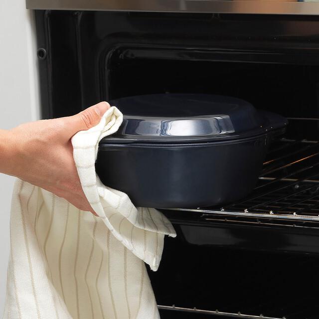 Actual product image Russell Hobbs RH01148EU7 Glass casserole 1.5 l with lid, navy blue