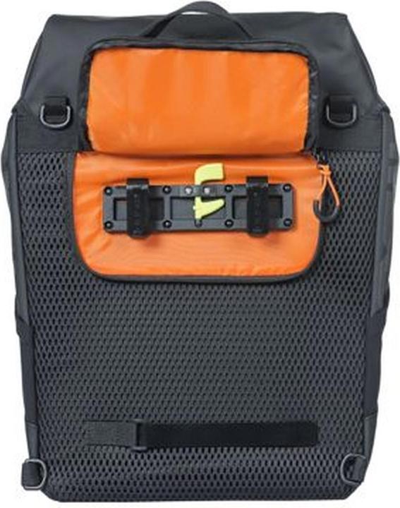 Produktbild Basil Miles Tarpaulin (17 l, Gepäckträgertasche)