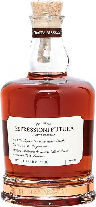 Image du produit Marzadro ESPRESSIONI FUTURA Grappa 44% vol. 0,7l en coffret cadeau