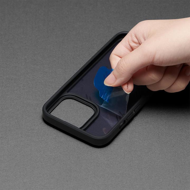 Produktbild Spigen Ultra Hybrid (Apple iPhone 13)