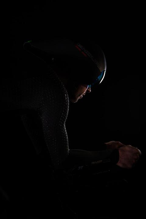 Actual product image Endura D2Z Aeroswitch helmet (58 - 63 cm)