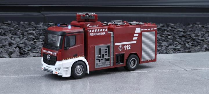 Produktbild Amewi Mercedes Benz Feuerwehr Löschfahrzeug Elektro Brushed LKW 2WD 1:18 RTR (RTR Ready-to-Run)