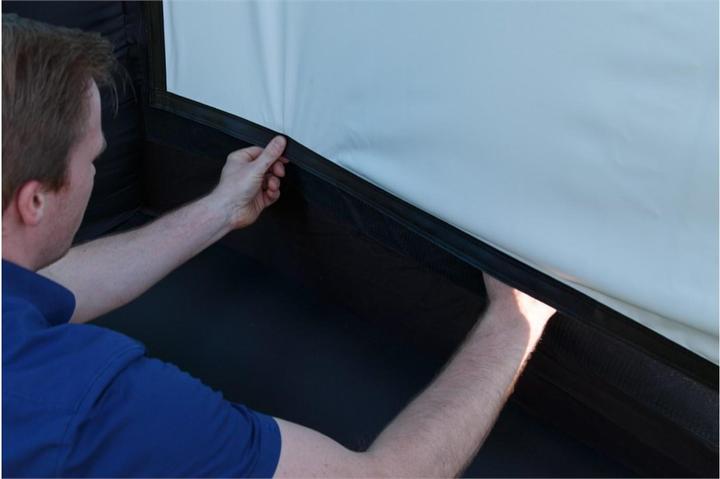 Actual product image Celexon INF200 (140", 16:9)