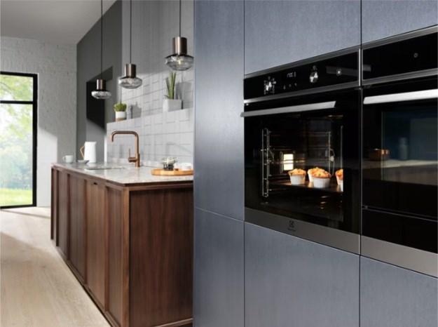 Immagine prodotto Electrolux EOD5F71Z SteamBake 600 Katalyse Dampfbackofen Schwarz