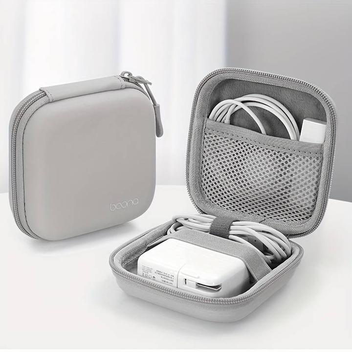 Actual product image PhoneLook Universal mini case for MacBook charger + charging cable &