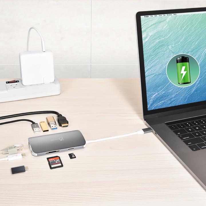 Actual product image j5Create JCD383 (USB-C, 5 Ports)