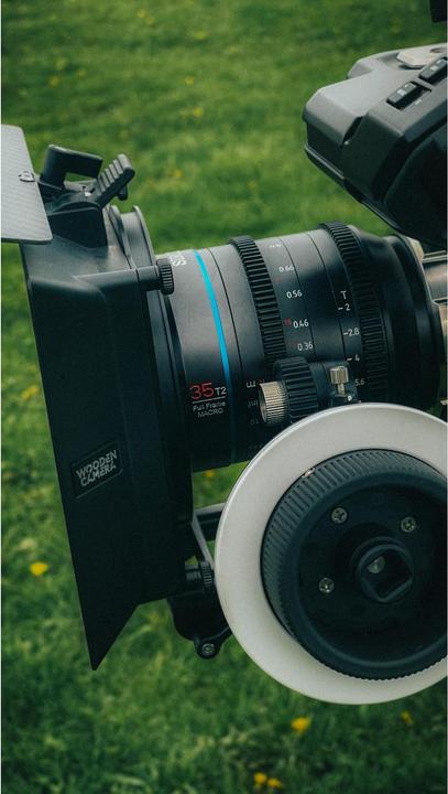 Image du produit Sirui Jupiter 35mm T2 Full-frame Marco Cine Lens(PL mount) (Arri PL, Plein format)