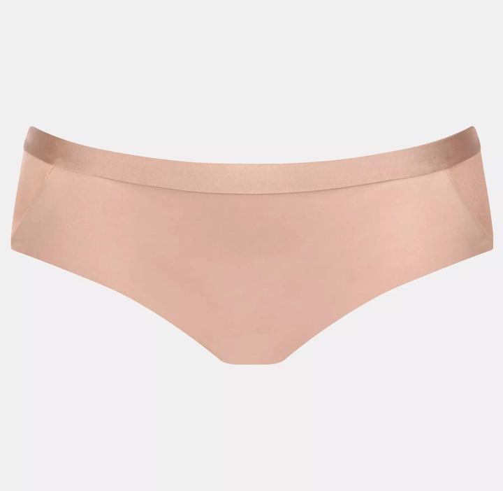 Actual product image Triumph Body Make-Up Soft Touch (44, Single pack)