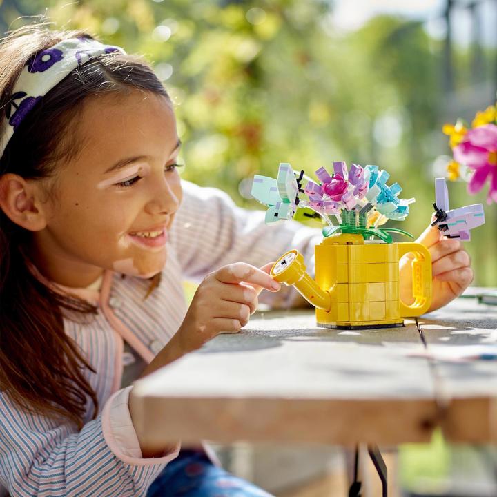 Image du produit LEGO 31149 Arrosoir avec fleurs (31149, LEGO Creator 3-in-1)