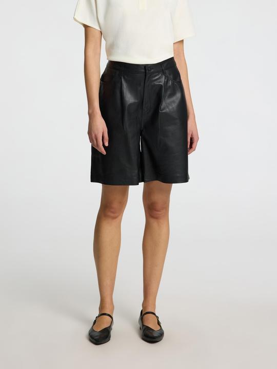 Immagine prodotto Selected Femme Pantaloncini in pelle a vita alta (34)