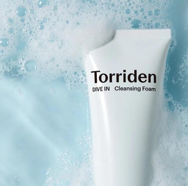 Immagine prodotto Torriden DIVE-IN Schiuma detergente all'acido ialuronico a basso contenuto molecolare (Schiuma, 150 ml)