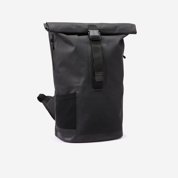Actual product image Btwin Speed 900 Backpack - Black (25 l)