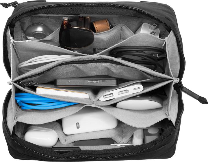 Actual product image Peak Design tech pouch (Camera case, 2 l)