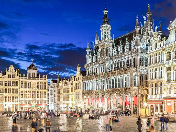 Actual product image Smartbox Stay in Brussels with city rally and beer tasting for 2 (2 pers.)