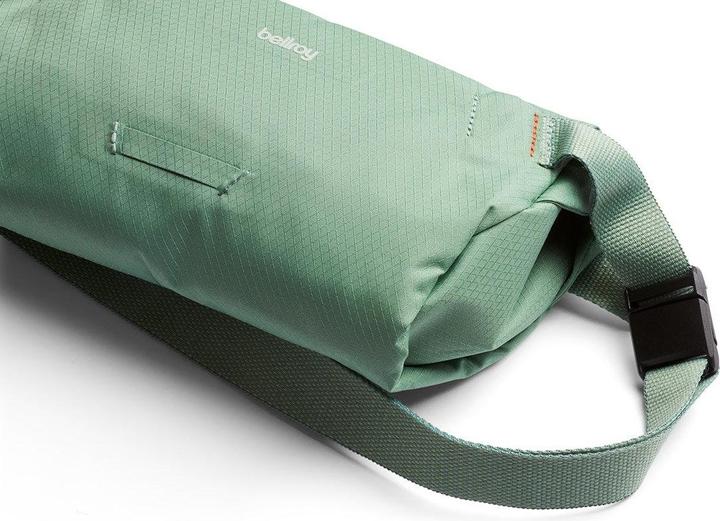 Produktbild Bellroy Lite Sling Mini Moss