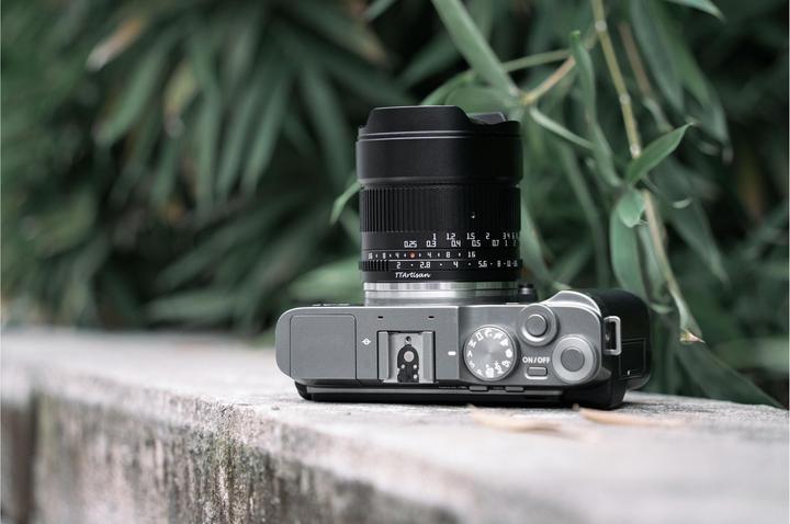 Produktbild TTArtisan 10mm f2 für MFT (Micro Four Thirds, APS-C / DX)