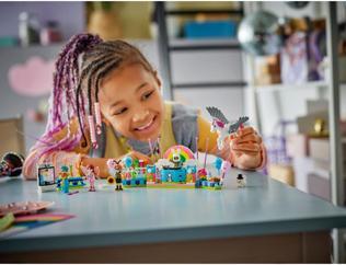 Productafbeelding LEGO Kostümparty mit Einhorn und Fee (42661, LEGO Vrienden)