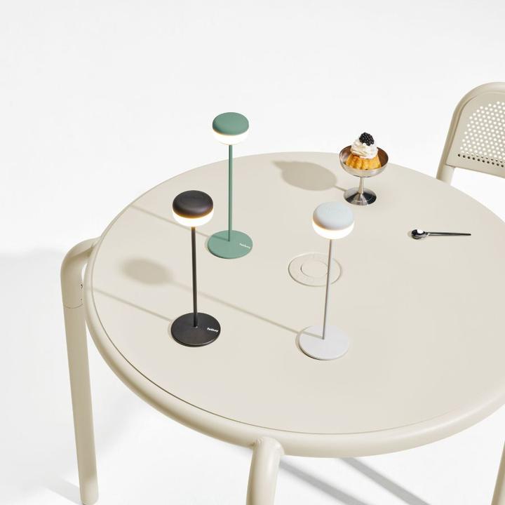 Produktbild Fatboy Cheerio Portable Tischleuchte Desert (14 lm)
