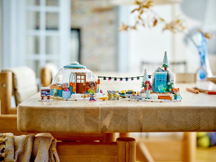 Produktbild LEGO Ferien im Iglu (41760, LEGO Friends)