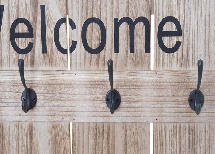 Actual product image Mendler Wall coat rack Welcome, Shabby Look Vintage, 91x60cm - natural brown