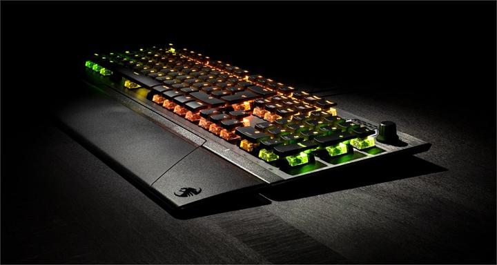 Produktbild Roccat Vulcan 121 (CH, Kabelgebunden)