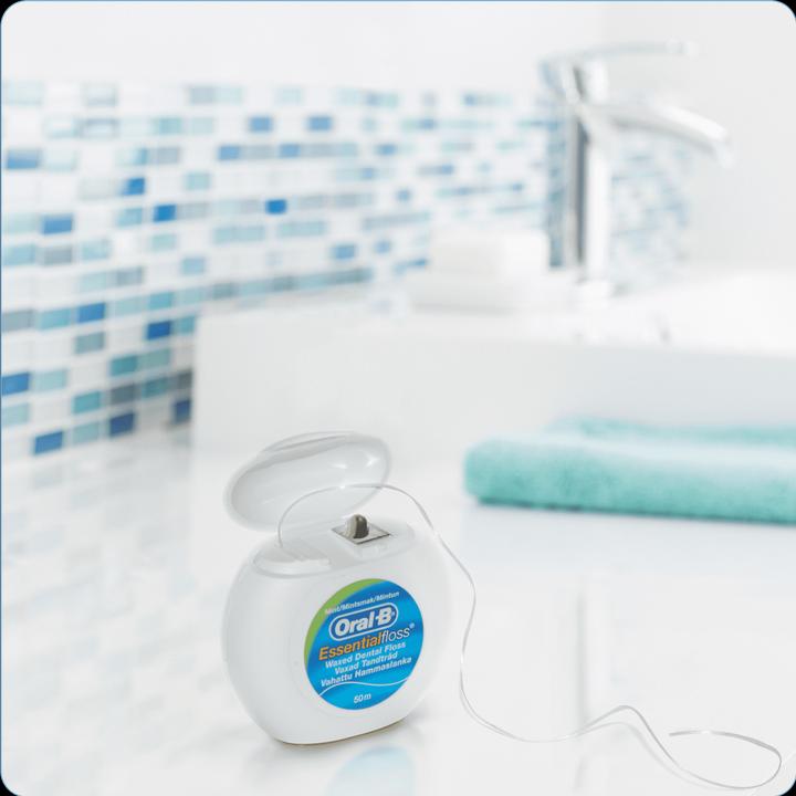 Actual product image Oral-B Essential (50 m)