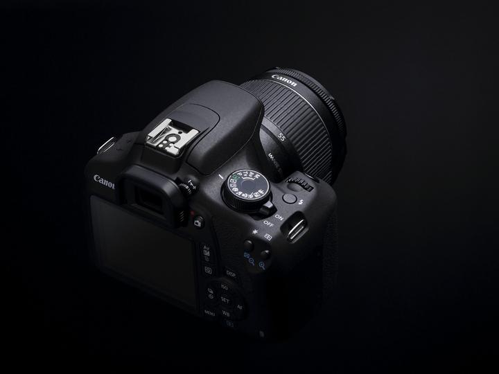 Produktbild Canon EOS 1200D, DSLR, 18MP, FullHD, Body (APS-C / DX)