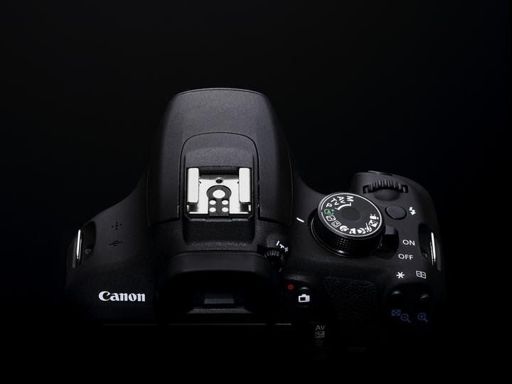 Produktbild Canon EOS 1200D, DSLR, 18MP, FullHD, Body (APS-C / DX)