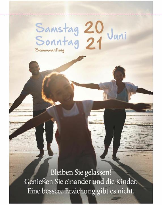 Actual product image Family calendar 2026 (11 x 15 cm, German)