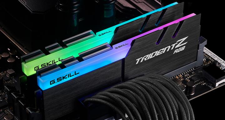 Productafbeelding G.Skill DDR4 PC 2666 CL19 KIT 64GTZR Tri/Z (2 x 32GB, 2666 MHz, DDR4 RAM, DIMM 288 pin)
