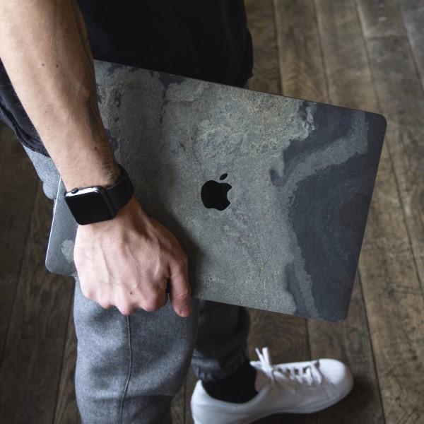 Produktbild Woodcessories EcoSkin Stone (15", Apple)