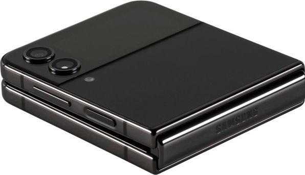 Image du produit Samsung Galaxy Z Flip4 EU (128 Go, Graphite, 6.70", SIM + eSIM, 12 Mpx, 5G)