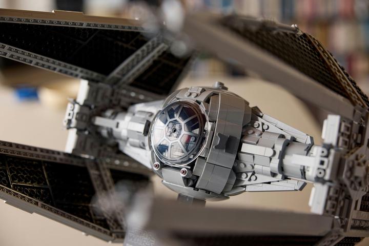 Image du produit LEGO Intercepteur TIE (75382, LEGO Star Wars)