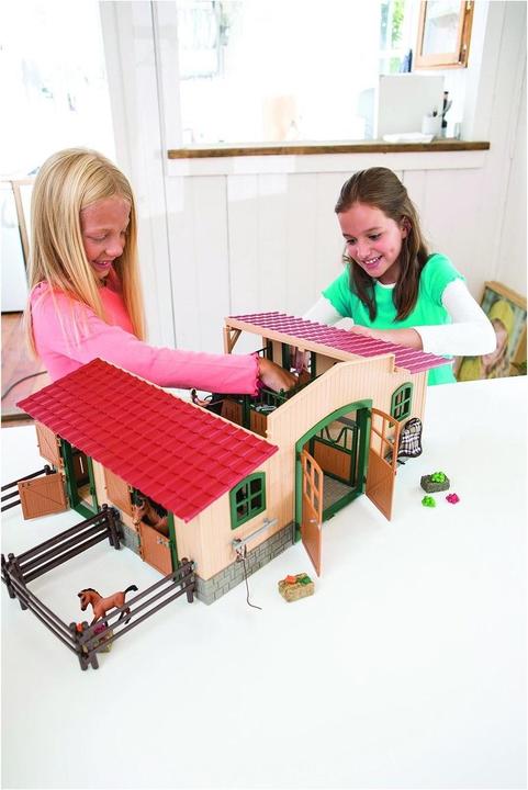 Produktbild Schleich Pferdestall mit Zubehör