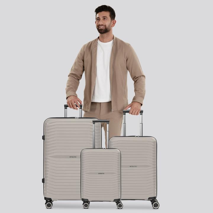Produktbild Stratic Shine 4 Rollen Kofferset 3-teilig mit Dehnfalte (193 l, XL (ab 115l))