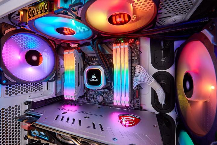 Produktbild Corsair H115i RGB Platinum