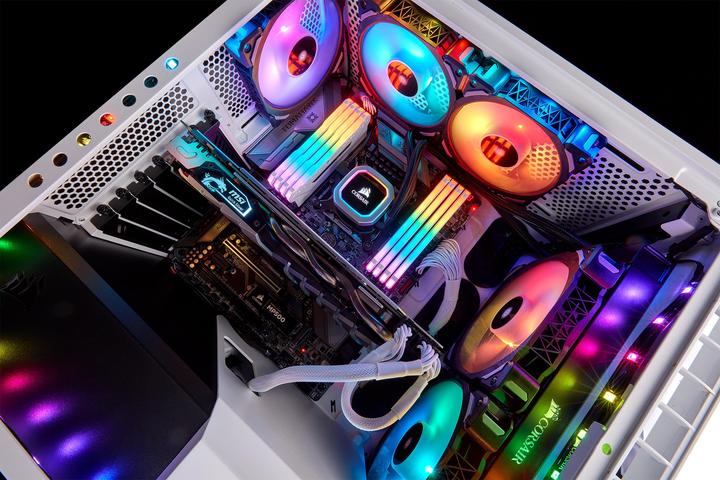 Produktbild Corsair H115i RGB Platinum