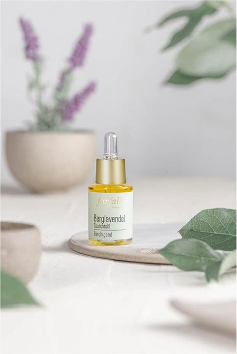 Produktbild Farfalla Beruhigendes Gesichtsöl Berglavendel (15 ml, Gesichtsöl)