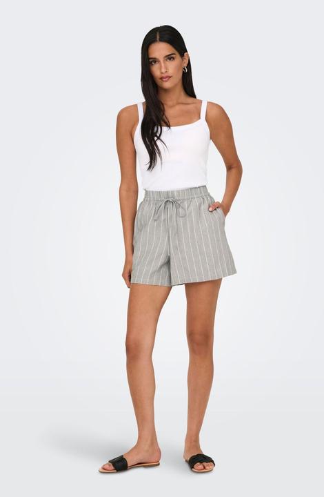 Produktbild JdY Locker geschnitten Mittlere Taille Shorts Shorts (XS)
