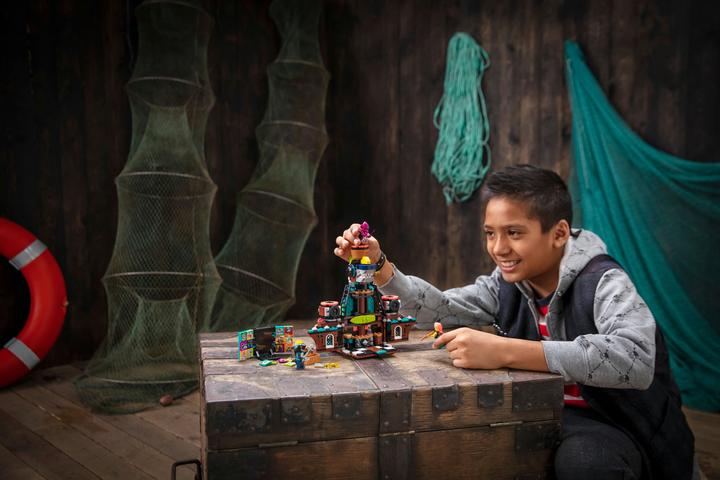 Produktbild LEGO Punk Pirate Ship (43114, LEGO Vidiyo)