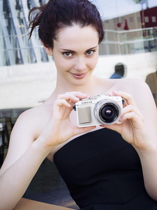 Productafbeelding Olympus Pen E-PL7, 14-42mm Pannenkoek Kit (16.10 Mpx, 4/3)
