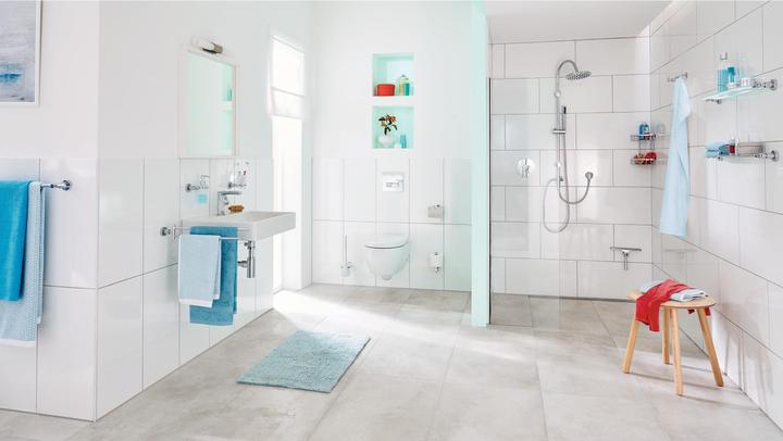 Produktbild tesa LOXX WC-Bürstengarnitur inkl. Klebelösung ohne Bohren