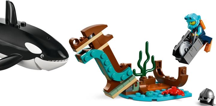 Actual product image LEGO Arctic research vessel (60368, LEGO City)