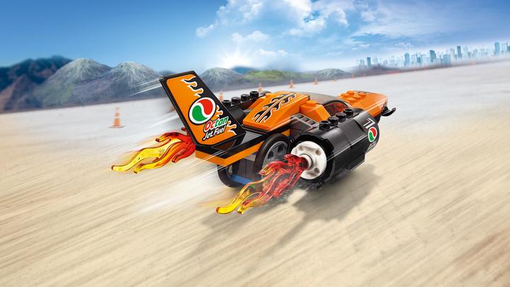Immagine prodotto LEGO Auto a razzo (60178, LEGO City)